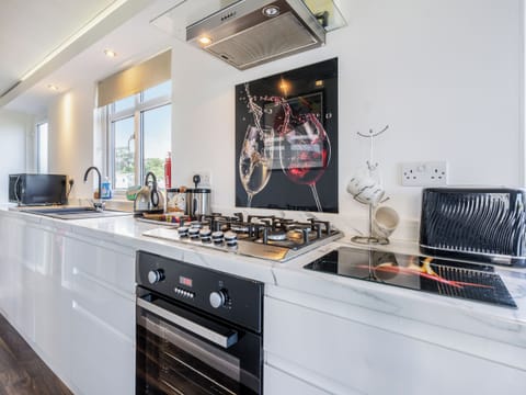 Kitchen | Tranquillity - Dinas Country Club, Dinas, near Fishguard