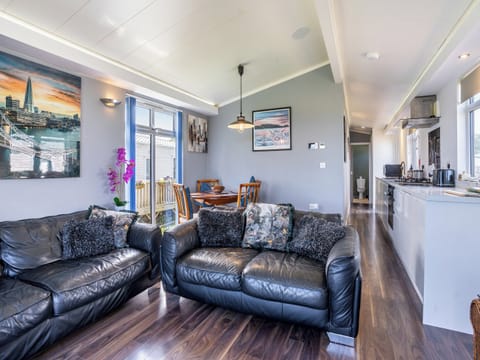 Living area | Tranquillity - Dinas Country Club, Dinas, near Fishguard