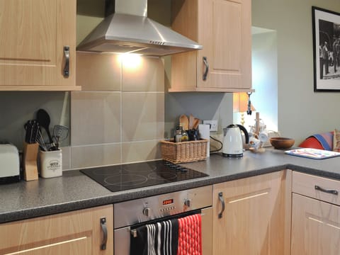 Well equipped kitchen | Sycamore Cottage, Consett