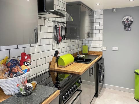 Kitchen | Jasmin&rsquo;s Retreat, Thornton-Cleveleys, near Blackpool