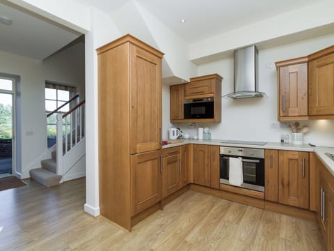 Kitchen | No 2 The Stables - Auchendrane Stables, Alloway, near Ayr