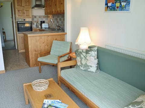 Welcoming open plan living space | Lowenna - Polhaun Holiday Apartments, Mevagissey, near St Austell