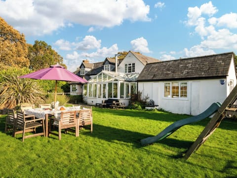 Exterior | Danehurst Cottage, Tiptoe, near Lymington