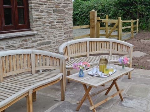 Sitting out area | Mill Cottage, Peterchurch, near Hay-on-Wye