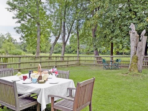 Garden | Bailey Cottage, Three Cocks, nr. Hay-on-Wye