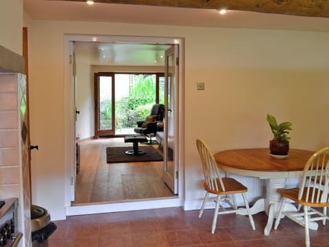 Kitchen and dining area | Lee Cottage, Heptonstall, near Hebden Bridge
