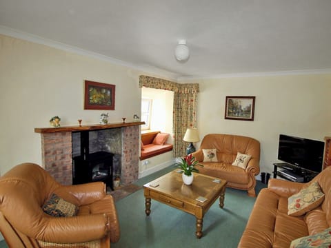 Homely living room | Coelard Farmhouse - Coelard, Appin