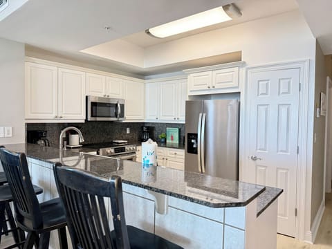 Summer Place #409 Kitchen