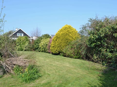 Private garden | Encil-Y-Mor, Criccieth, near Porthmadog