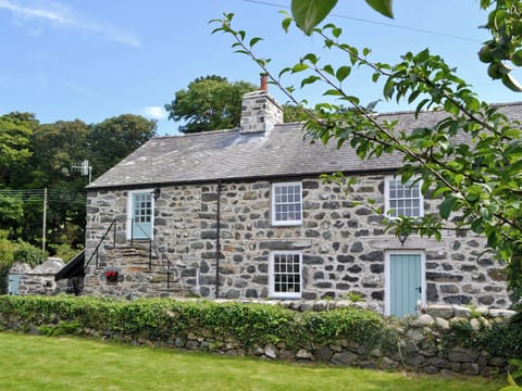 Exterior | Ty Newydd, Llwyngwril, near Aberdovey