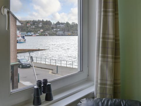 See the bustling Oban harbour from the living room window | Harbour View, Oban