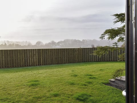 Open countryside views | The Haymakers - Paddockhall Cottages, Linlithgow, near Edinburgh 