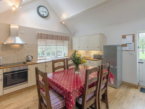 Generous sized kitchen/dining room | Walkmill Lodge, Norbury, near Bishop’s Castle