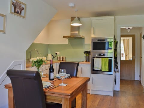 Charming kitchen/diner | Little Cottage, Wigtown