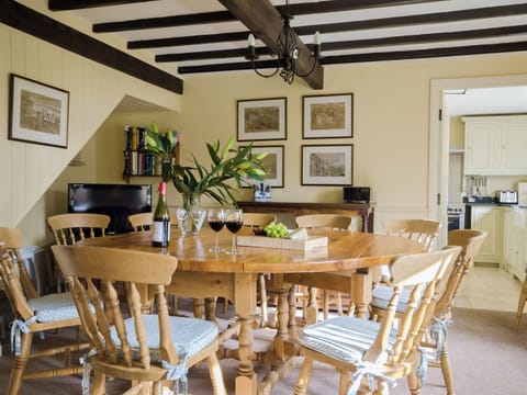 Dining Area | Hungate Cottages - Hungate Garden Cottage, Pickering