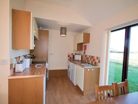 Russet Cottage kitchen area | Russet Cottage, Nr. Lympsham