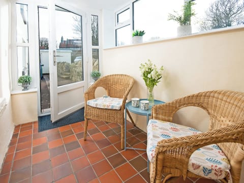 Sun room | Seascape - Proctors Stead Cottages, Dunstan, near Craster