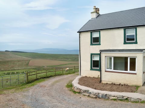 Delightful detached farmhouse with wonderful views | High Ranachan, Campbeltown