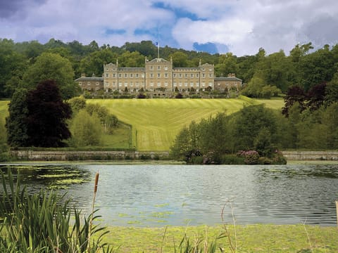 Mellerstain House surrounded by glorious parkland | West Lodge, Mellerstain, nr. Kelso