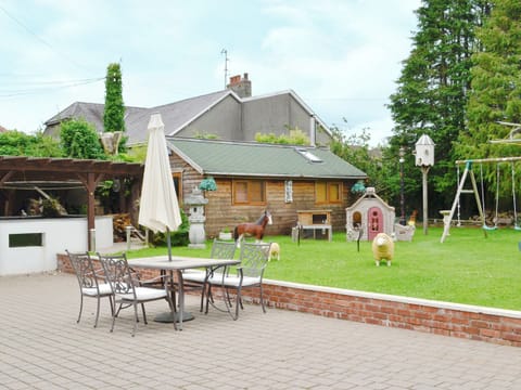 Large laend garden and patio area | Lily Vale Cottage, Pontarddulais, near Llanelli