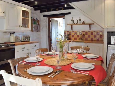 Characterful kitchen/ dining room | Y Teras, Rosebush, near Narberth