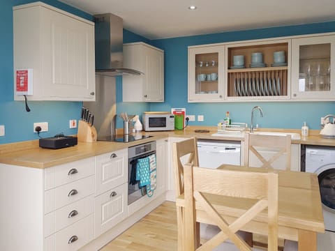 Delightful kitchen/ dining room | Ethel’s House, Armadale, near Bettyhill