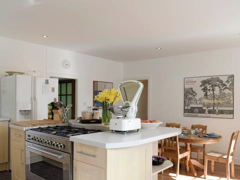 Light and airy kitchen and dining room | The Stables, Pitcairlie, near St Andrews