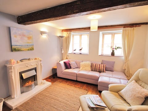 Fisherman&rsquo;s Cottage sitting room | Fisherman&rsquo;s Cottage, Wells-next-the-Sea