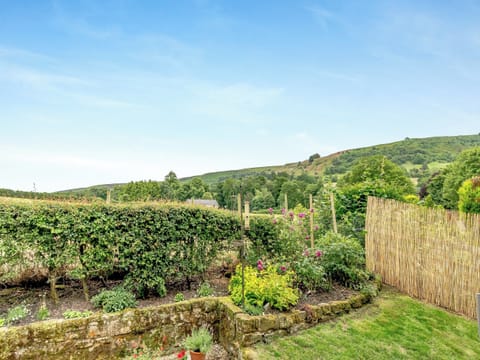 Garden | Crown Gardens, Rosedale Abbey