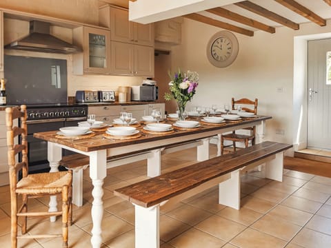Kitchen/diner | Valley View Barn - Bradbourne, Bradbourne, near Ashbourne