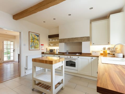 Kitchen | River View Cottage, Gargrave, near Skipton