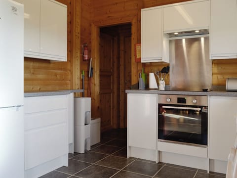 Fully appointed kitchen | Cider Mill Lodge, Brockweir