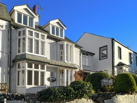 Delightful holiday property | Blencathra, Skiddaw, Catbells - Hillside Apartments, Keswick