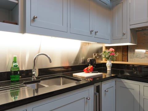 Kitchen | Daisy - Ham Hall Lane Cottages, Scruton, near Northallerton