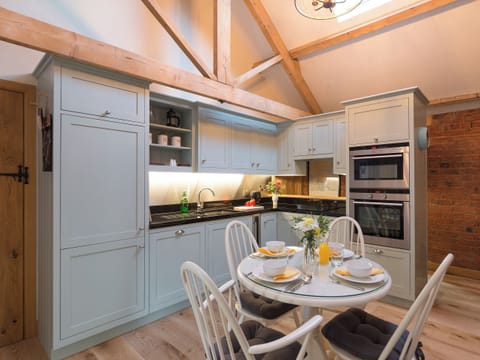 Kitchen and dining area | Daisy - Ham Hall Lane Cottages, Scruton, near Northallerton