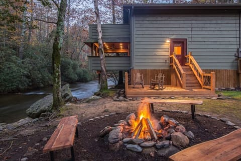Riverside Fire Pit