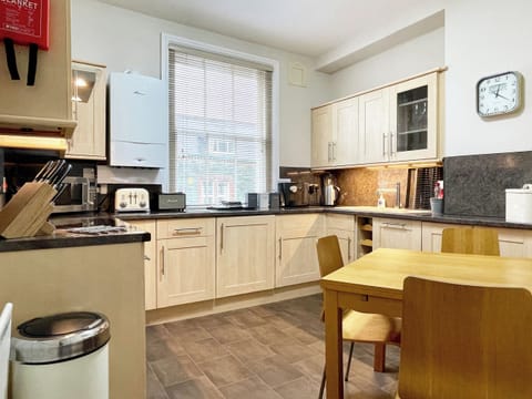 Kitchen | High Style, Keswick