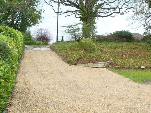 Driveway | Oak Lodge, Bournemouth