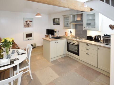 Open plan living/dining room/kitchen | Bramley Farm Cottages - The Stable, Whalley