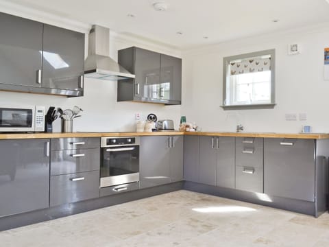 Open plan living/dining room/kitchen | Ben Hennie, near Comrie and Crieff