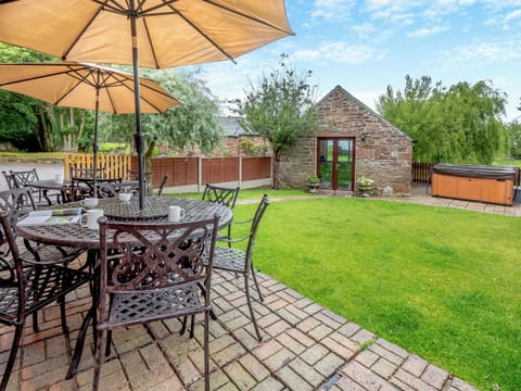 Sitting-out-area | Berwyn Bank - Halls Bank Cottages, Arkleby, near Cockermouth