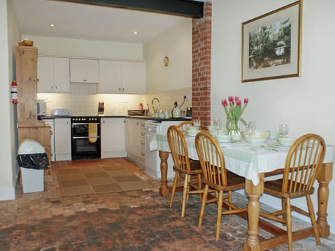 The Coach House, Yaxham, Dereham