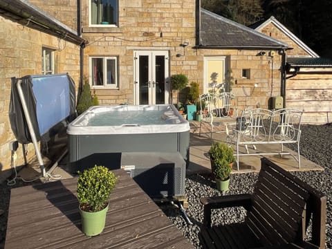 Hot tub | Kielder Cottage Spa, Kielder