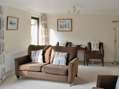 Spacious living room | Tottlebank - The Falls - The Falls, Ambleside