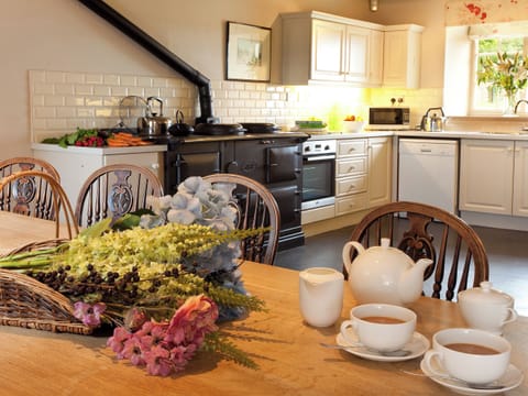 Kitchen/diner | Warren Farmhouse, Kildale, nr. Whitby