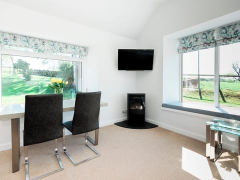 Living room/dining room | High Kirkland Holiday Cottages: The Byre - High Kirkland Holiday Cottages, Kirkcudbright