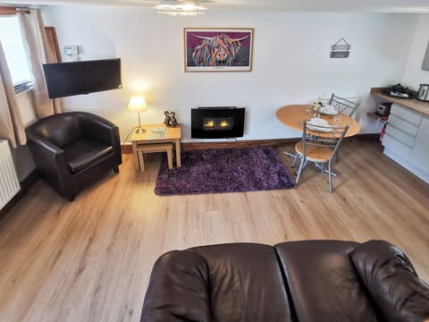 Open plan living/dining room/kitchen | Harbut Law Holiday Cottages - The Calf Shed, Alston
