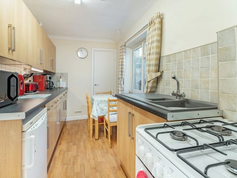 Kitchen/diner | Rose Cottage, Pembrey, near Burry Port