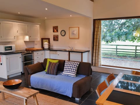 Open plan living/dining room/kitchen | The Granary, Oxborough