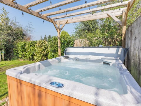 Hot tub | Quantock Hideaway, Aley, Over Stowey